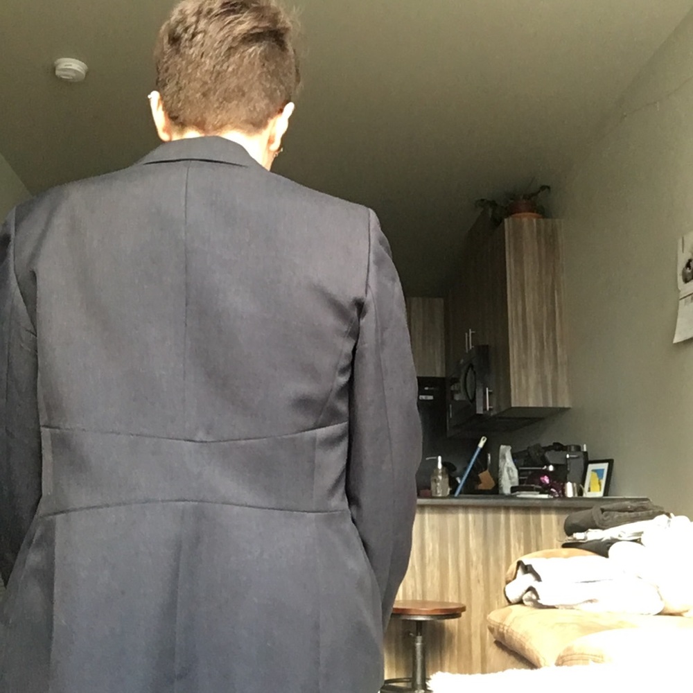 Blazer - Picture 3 of 3